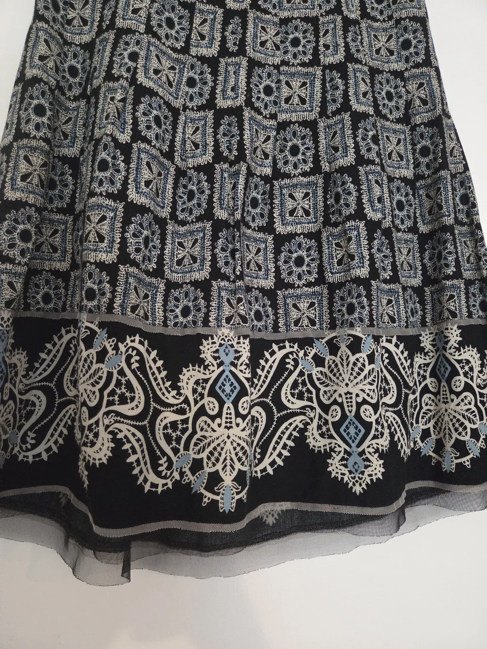 Ann Taylor LOFT Geometric Tile & Damask Border A-Line Skirt